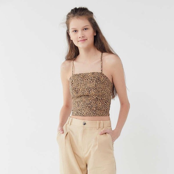 UO leopard lace back top - Picture 5 of 8